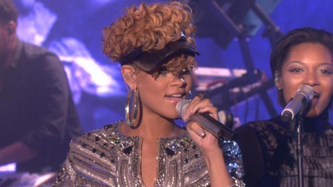 Mater la video Rihanna - Live Rude Boy Video Rihanna - Live Rude Boy